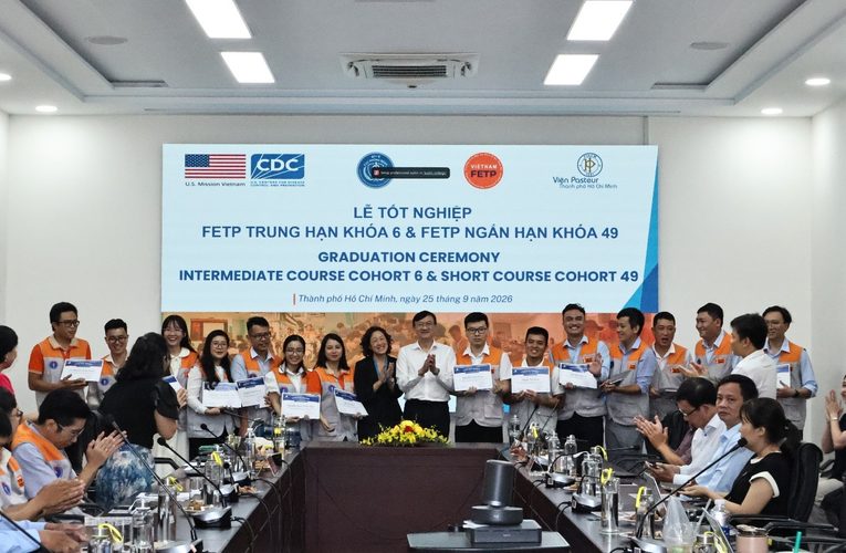 LỄ TỐT NGHIỆP KHÓA ĐÀO TẠO DỊCH TỄ HỌC THỰC ĐỊA TRUNG HẠN KHÓA 6 (IC6) VÀ NGẮN HẠN KHÓA 49 (SC49)